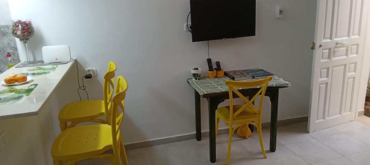 Studio, Cite La Gazelle ,Pas Jafar, Quartier Calme 10 Min De L'Aeroport Pres Du Technopark Экстерьер фото