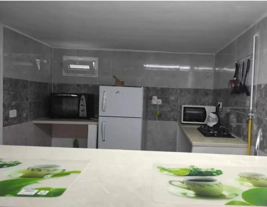 Studio, Cite La Gazelle ,Pas Jafar, Quartier Calme 10 Min De L'Aeroport Pres Du Technopark Экстерьер фото